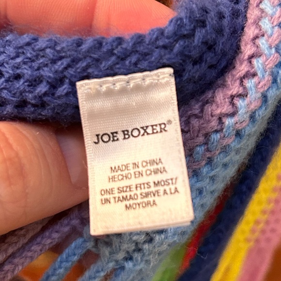 JOE BOXER Soft knit Rainbow fringe scarf. One size fits all - Picture 4 of 6